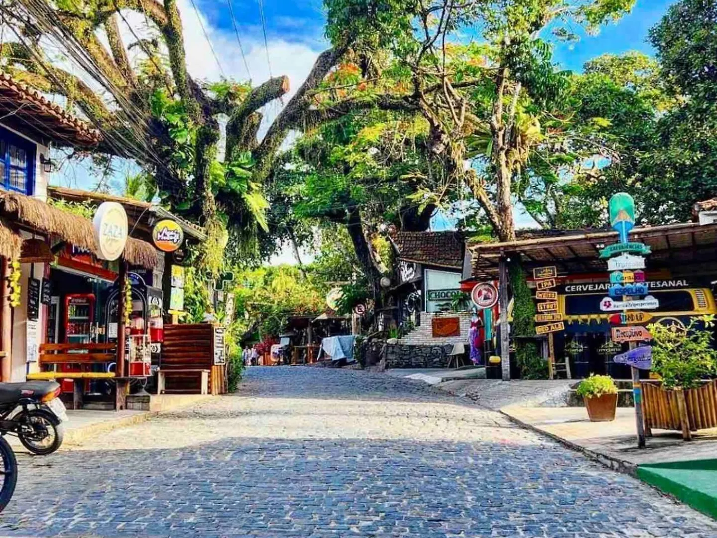 Flamingo - 4 Suite -15 Gasten - Arraial D' Ajuda 포르투세구로